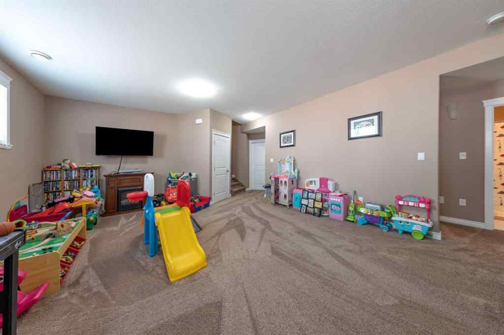 MLS® A2241792 - 5104 55 Street Close  in Blackfoot Blackfoot, Residential