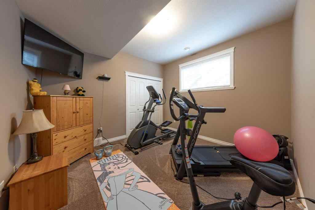 MLS® A2241792 - 5104 55 Street Close  in Blackfoot Blackfoot, Residential