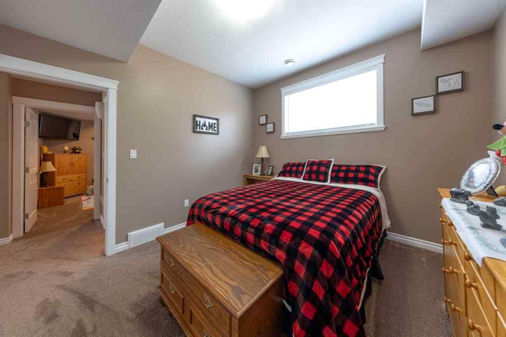 MLS® A2241792 - 5104 55 Street Close  in Blackfoot Blackfoot, Residential