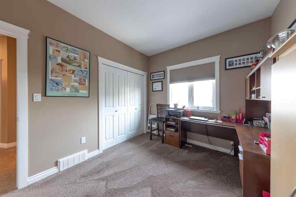 MLS® A2241792 - 5104 55 Street Close  in Blackfoot Blackfoot, Residential
