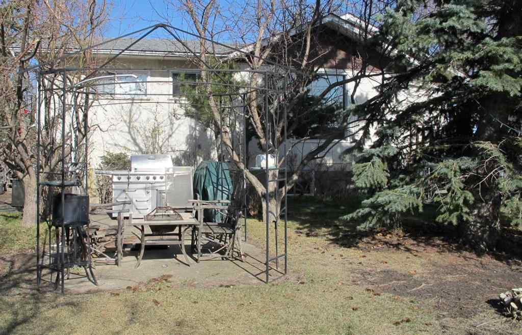 MLS® A2241796 - 616 Riverview Place  in NONE Longview, Residential