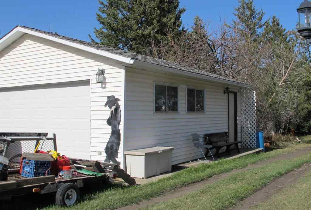 MLS® A2241796 - 616 Riverview Place  in NONE Longview, Residential