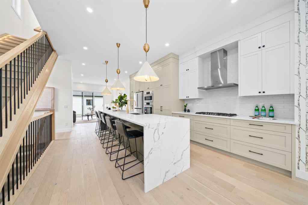 MLS® A2241800 - 1728 19 Avenue NW in Capitol Hill Calgary, Residential