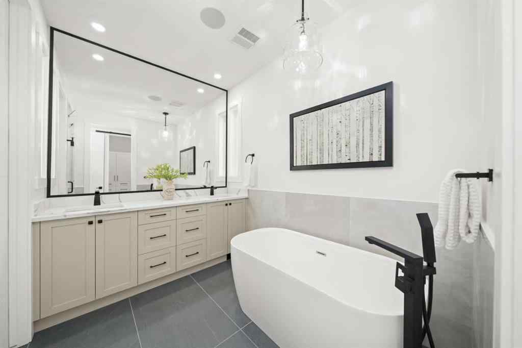 MLS® A2241800 - 1728 19 Avenue NW in Capitol Hill Calgary, Residential