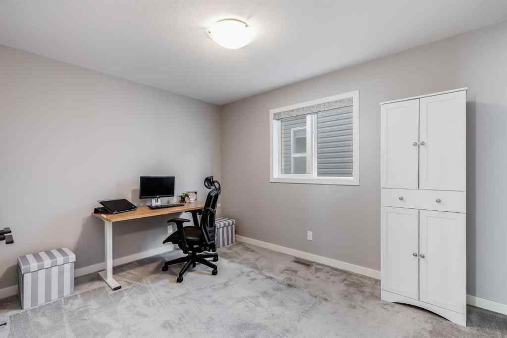 MLS® A2241802 - 247 Hillcrest Heights SW in Hillcrest Airdrie, Residential