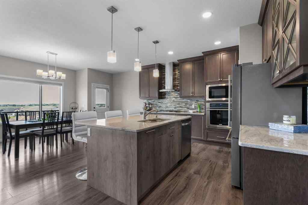 MLS® A2241802 - 247 Hillcrest Heights SW in Hillcrest Airdrie, Residential