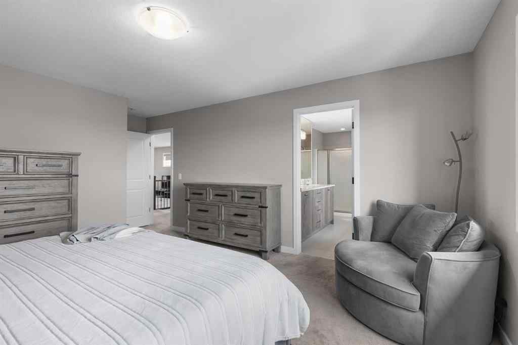MLS® A2241802 - 247 Hillcrest Heights SW in Hillcrest Airdrie, Residential