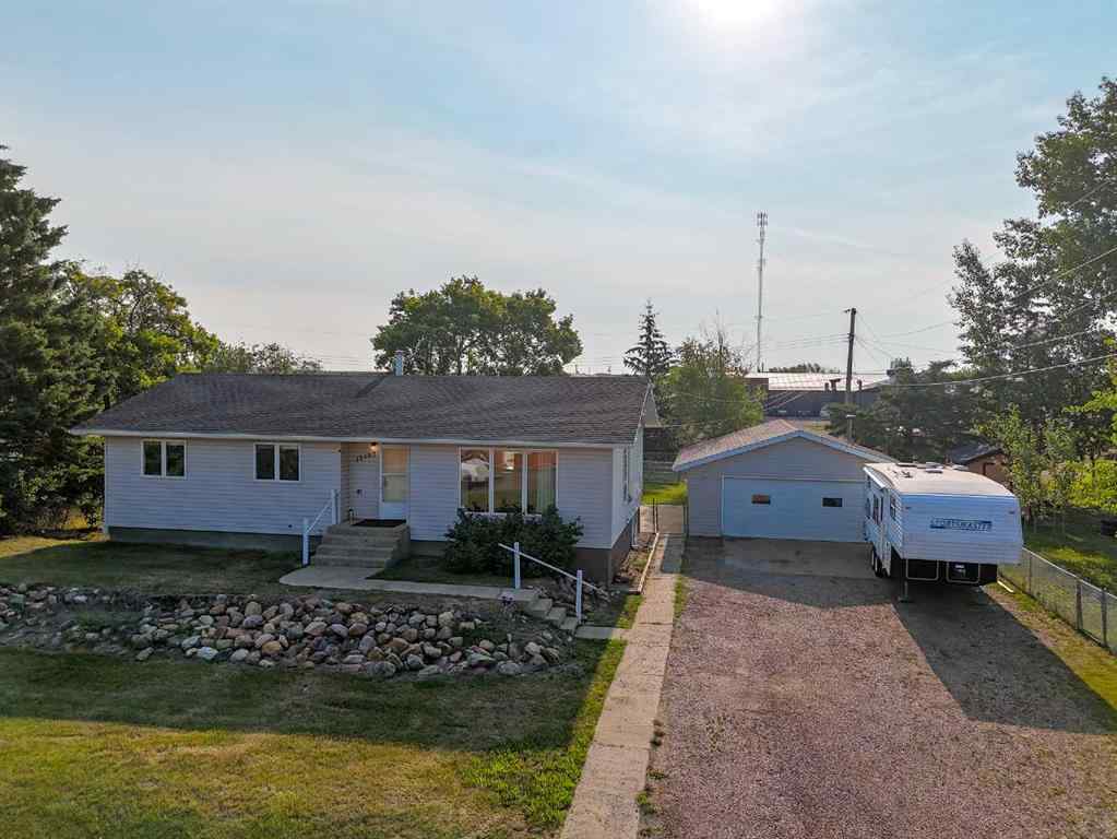 MLS® A2241803 - 10105 102 Street  in NONE La Crete, Residential