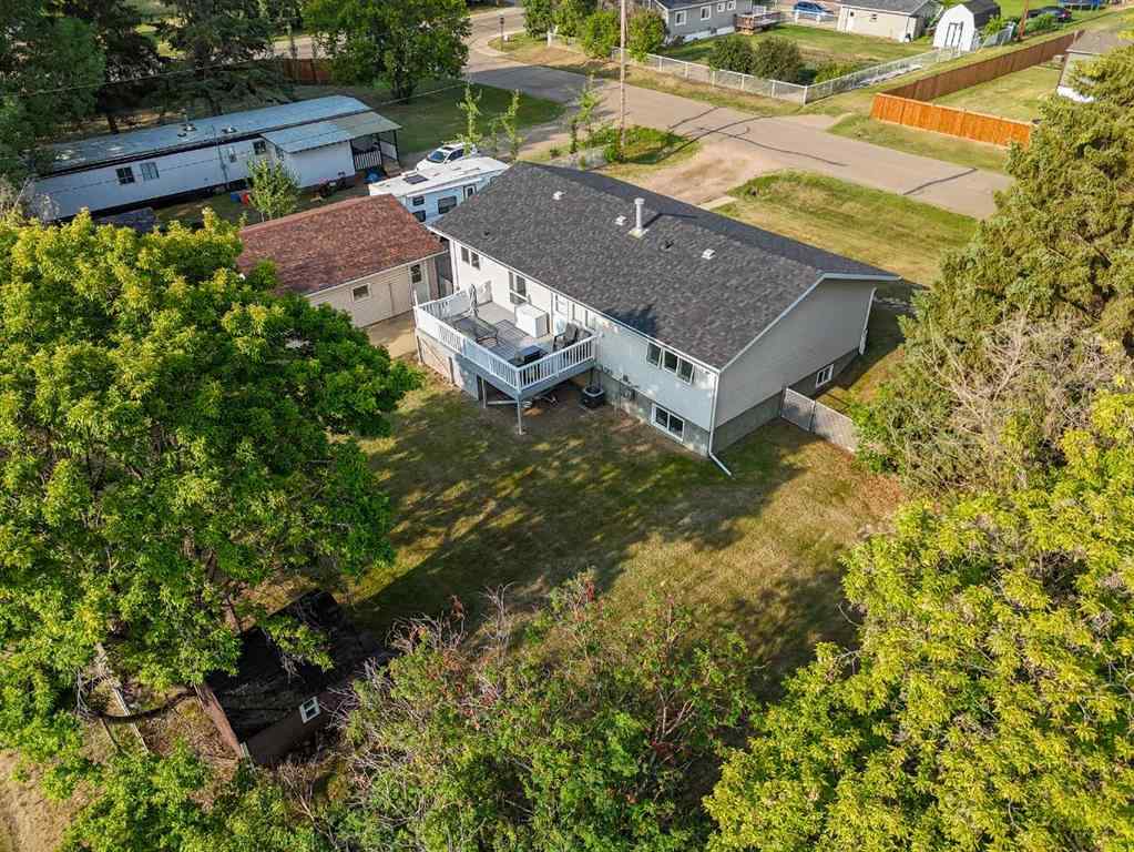 MLS® A2241803 - 10105 102 Street  in NONE La Crete, Residential