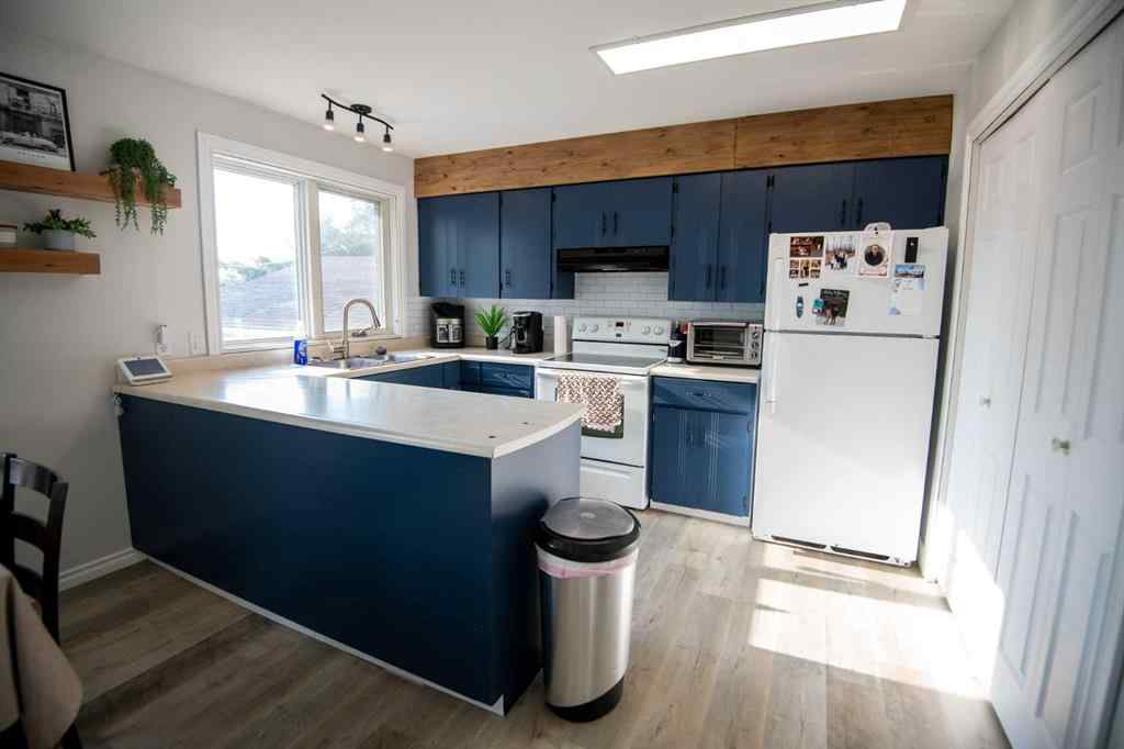 MLS® A2241803 - 10105 102 Street  in NONE La Crete, Residential