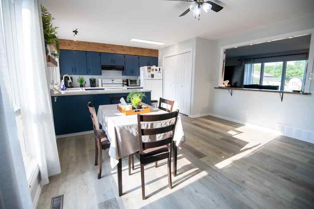 MLS® A2241803 - 10105 102 Street  in NONE La Crete, Residential