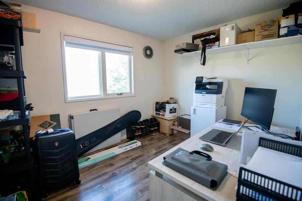 MLS® A2241803 - 10105 102 Street  in NONE La Crete, Residential