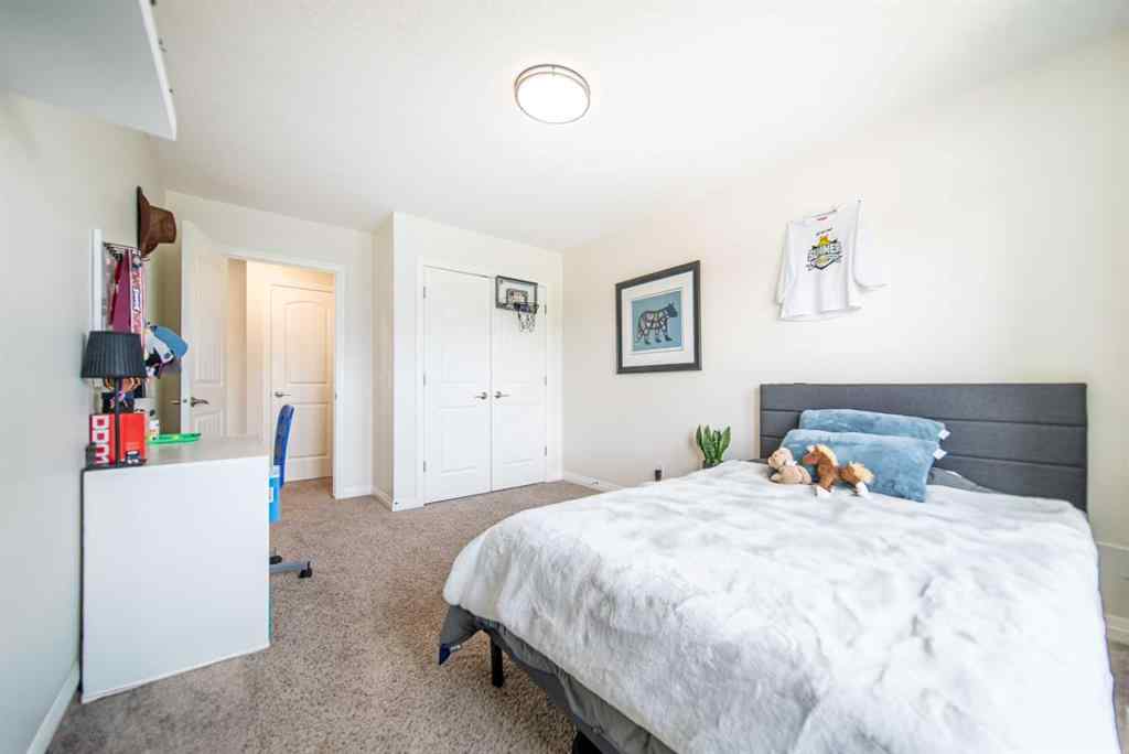 MLS® A2241821 - 27 Sunset Park  in Sunset Ridge Cochrane, Residential