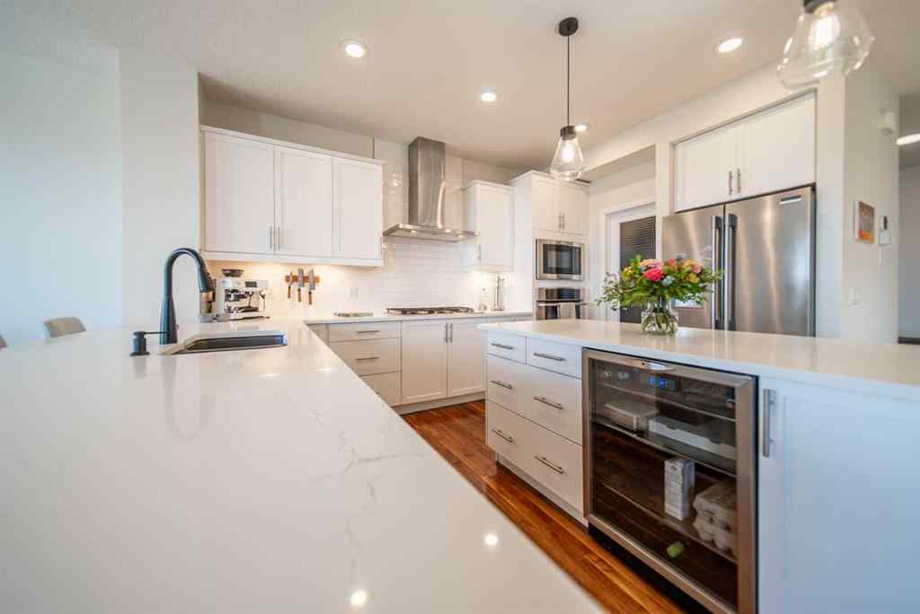 MLS® A2241821 - 27 Sunset Park  in Sunset Ridge Cochrane, Residential