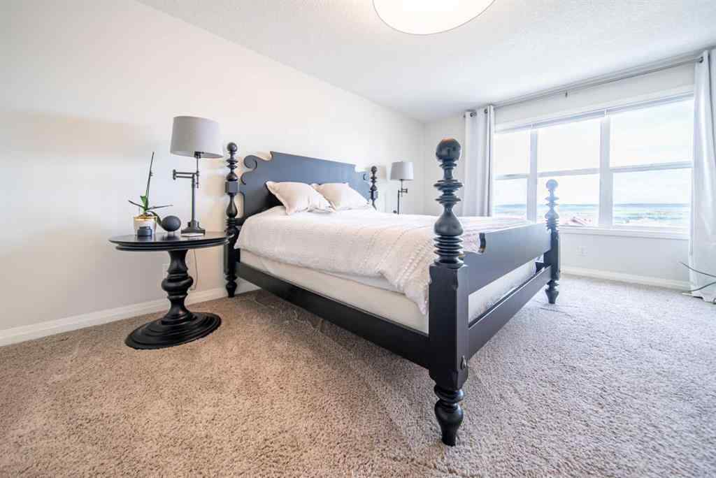 MLS® A2241821 - 27 Sunset Park  in Sunset Ridge Cochrane, Residential