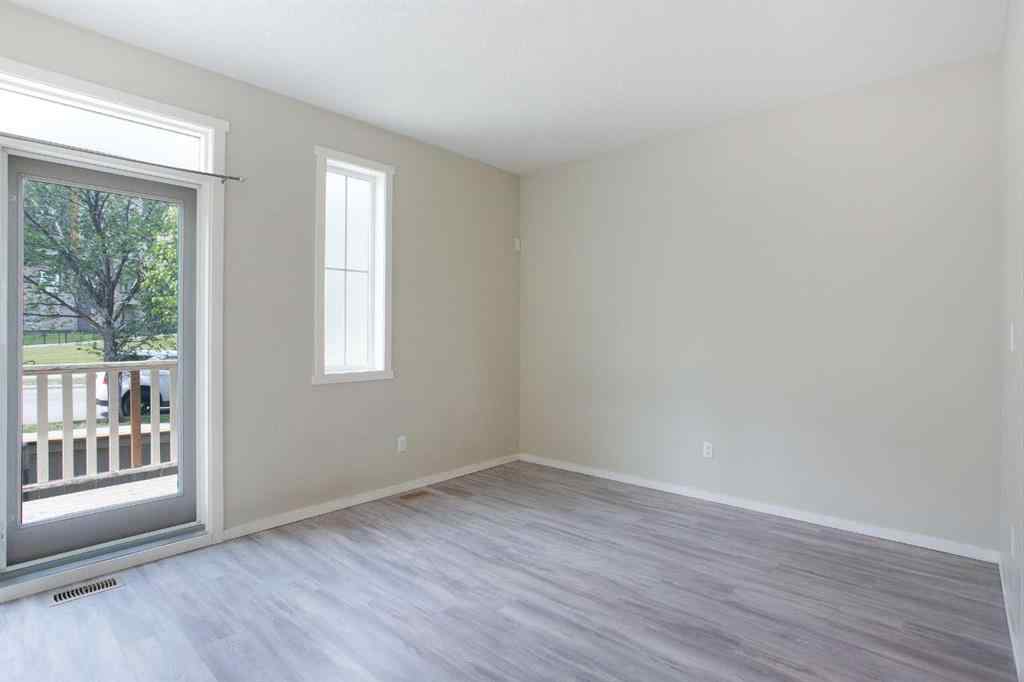 MLS® A2241824 - 19 Kinlea Common NW in Kincora Calgary, Residential