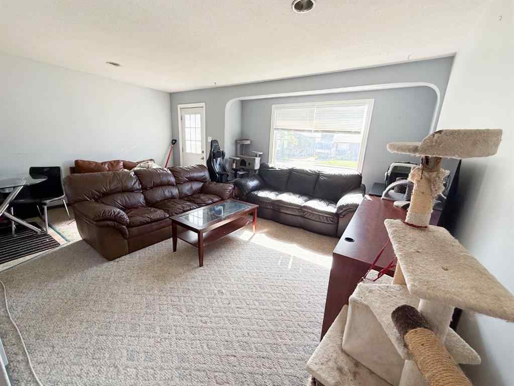 MLS® A2241829 - 5303 47 Street   in NONE Whitecourt, Residential