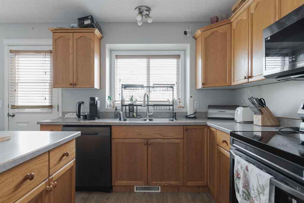 MLS® A2241836 - 100 Laurier Place  in Timberlea Fort McMurray, Residential