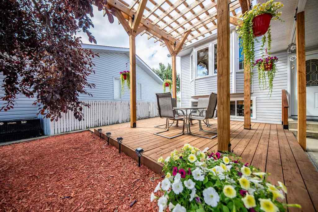 MLS® A2241851 - 4405 56 Street  in NONE Grimshaw, Residential