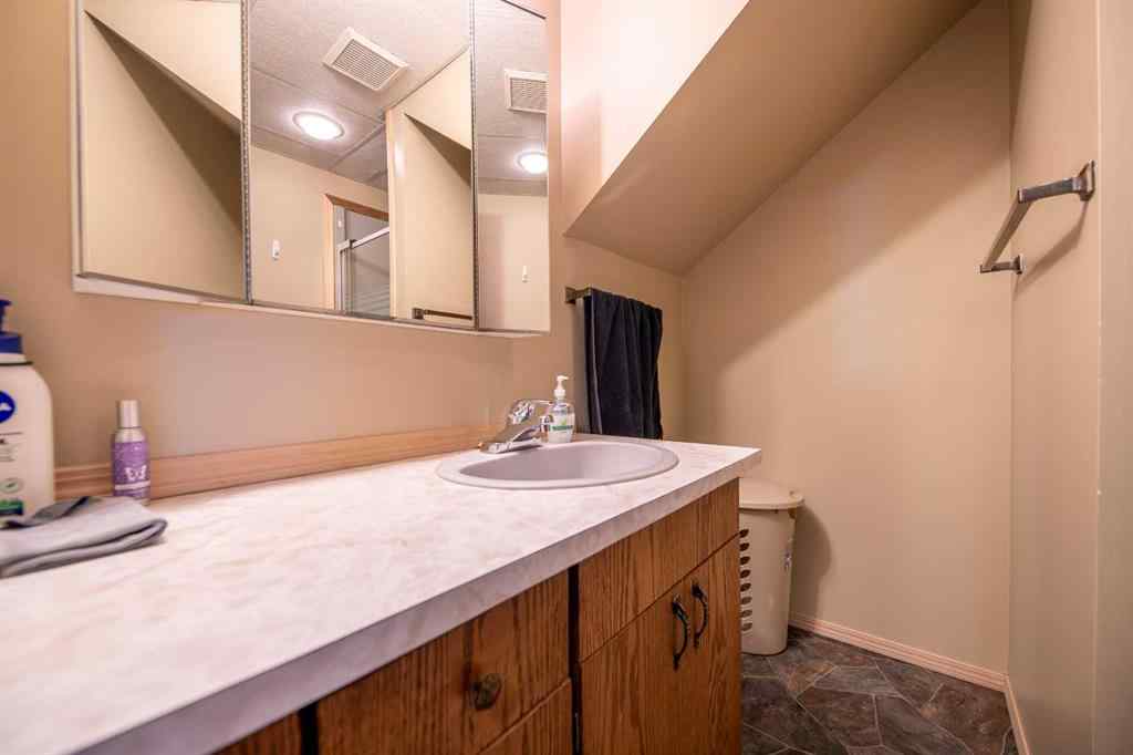 MLS® A2241851 - 4405 56 Street  in NONE Grimshaw, Residential
