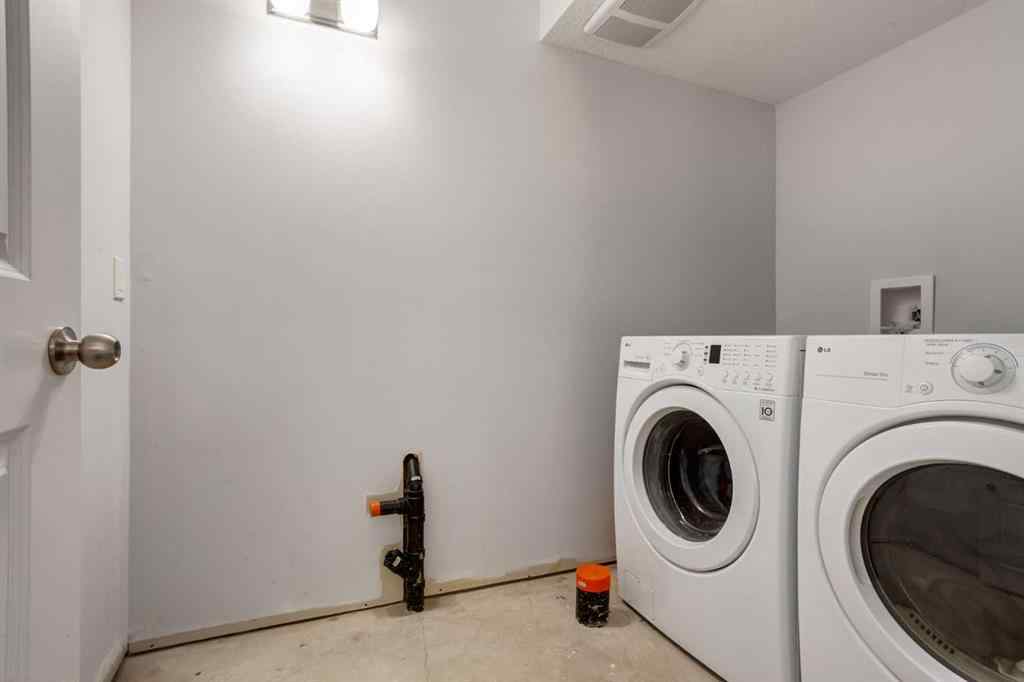 MLS® A2241856 - 251 Kingsbridge Road SE in Kings Heights Airdrie, Residential