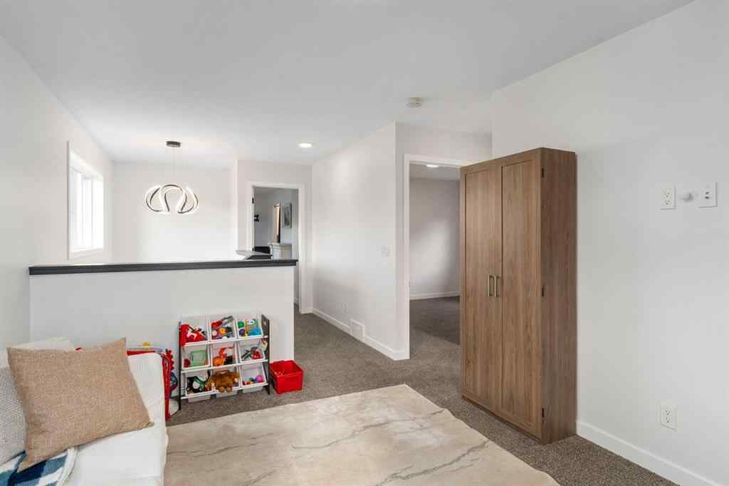 MLS® A2241857 - 800 Reynolds Manor SW in Coopers Crossing Airdrie, Residential