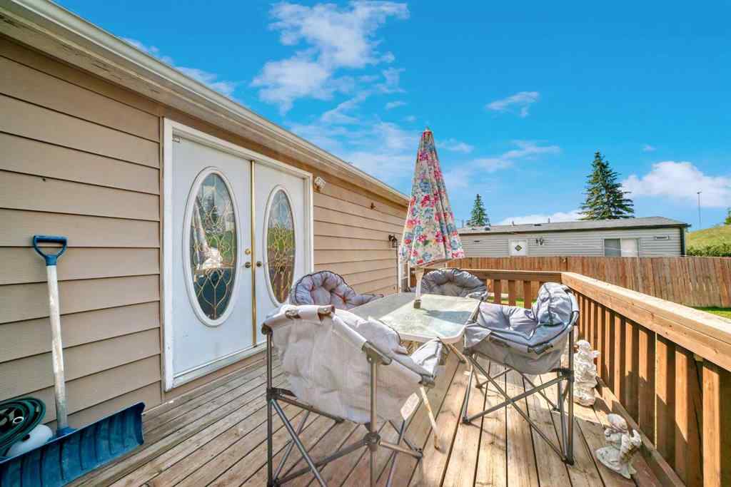 MLS® A2241859 - 172 Big Hill Circle SE in Big Springs Airdrie, Residential