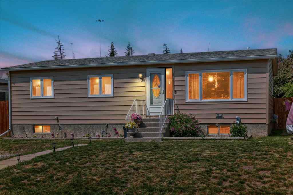 MLS® A2241859 - 172 Big Hill Circle SE in Big Springs Airdrie, Residential