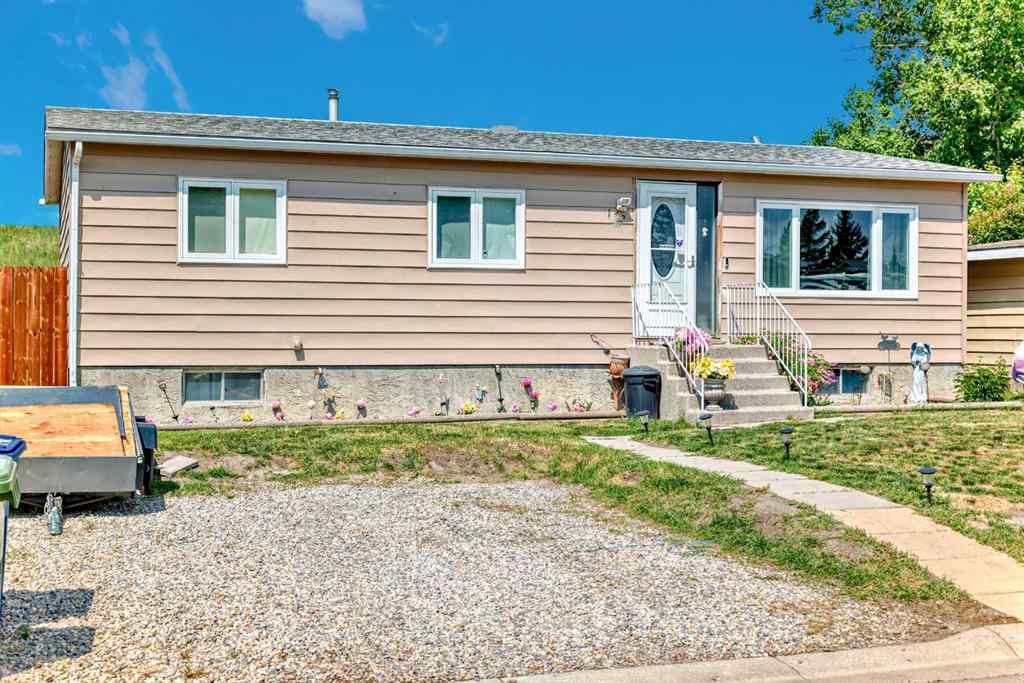 MLS® A2241859 - 172 Big Hill Circle SE in Big Springs Airdrie, Residential