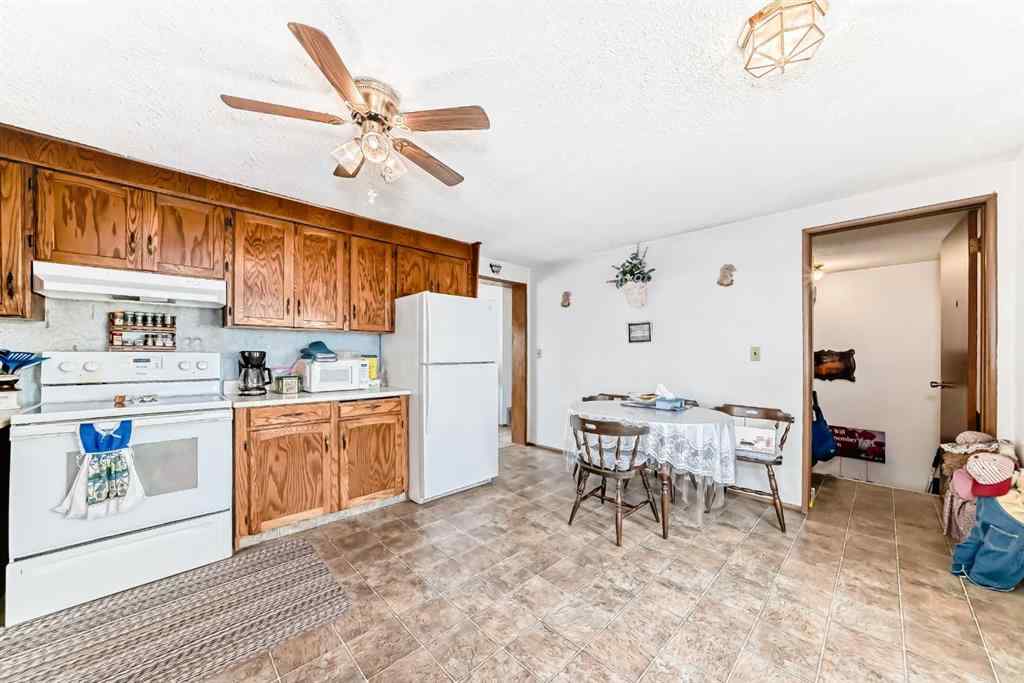 MLS® A2241859 - 172 Big Hill Circle SE in Big Springs Airdrie, Residential