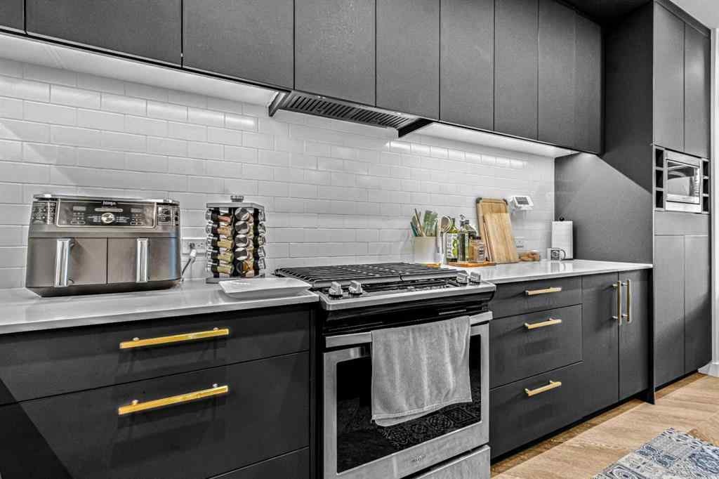 MLS® A2241863 - Unit #319 4275 Norford Avenue NW in University District Calgary, Residential