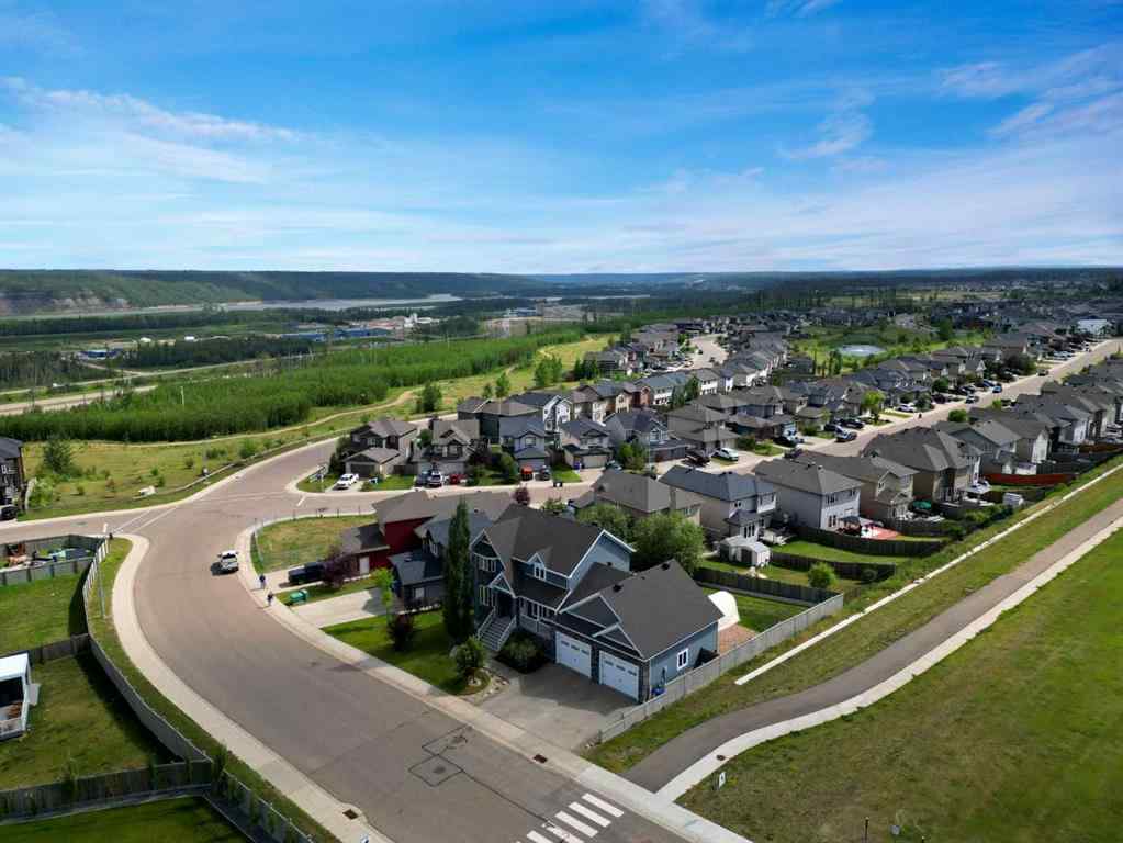 MLS® A2241876 - 312 Gravelstone Road  in Stonecreek Fort McMurray, Residential