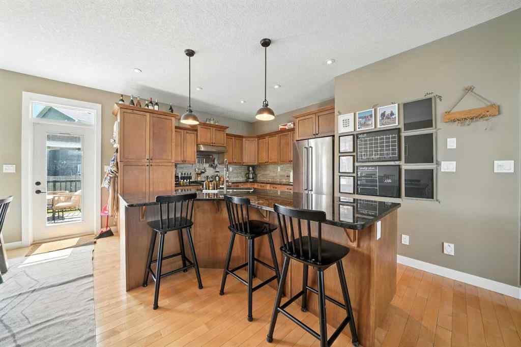 MLS® A2241880 - 6511 57 Street  in NONE Olds, Residential