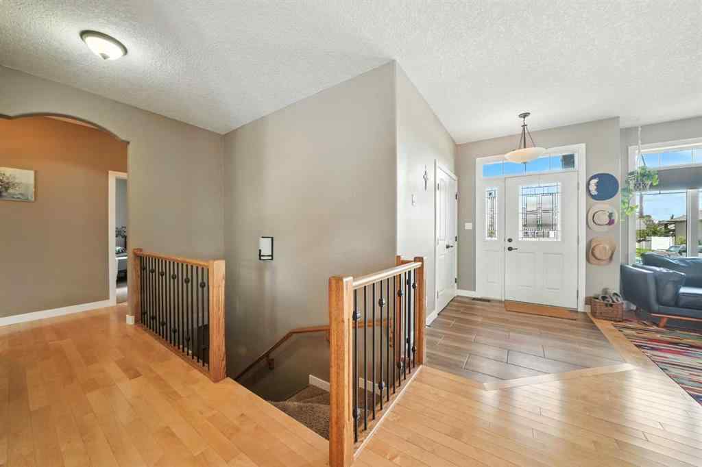 MLS® A2241880 - 6511 57 Street  in NONE Olds, Residential