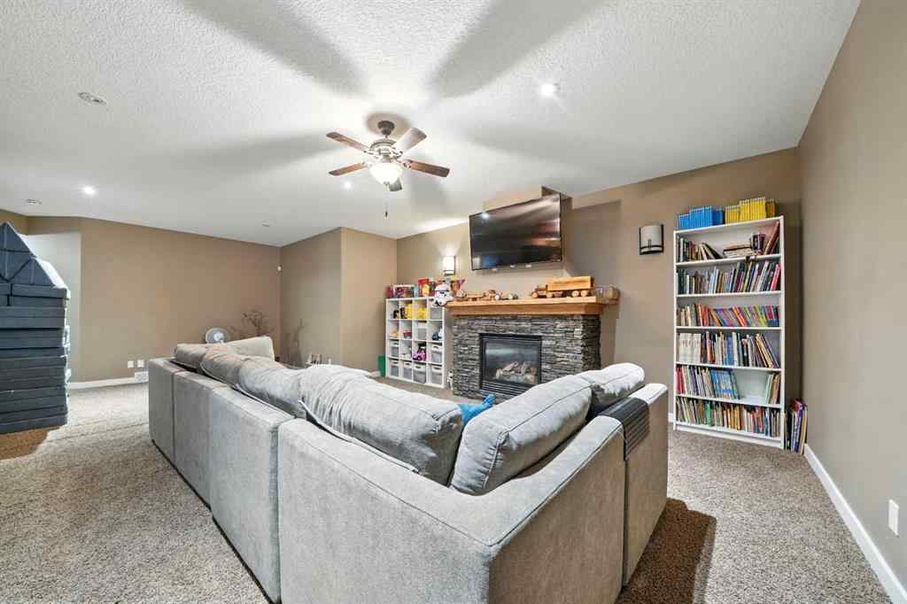 MLS® A2241880 - 6511 57 Street  in NONE Olds, Residential