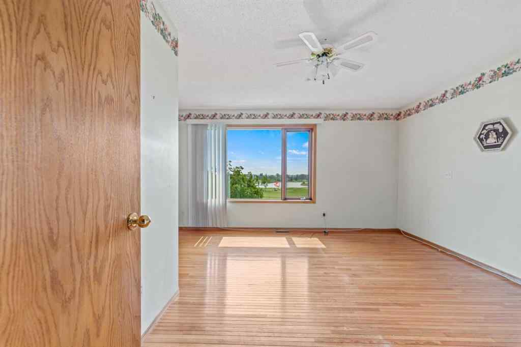 MLS® A2241886 - 185 Lakeside Greens Drive  in Lakeside Greens Chestermere, Residential