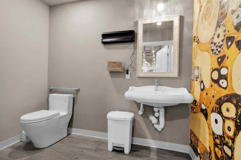MLS® A2241887 - 9737 Macleod Trail SW in Haysboro Calgary, Commercial