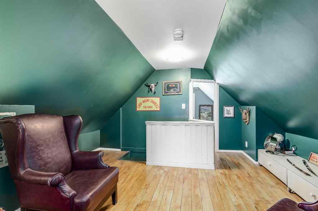 MLS® A2241899 - 1517 12 Avenue SW in Sunalta Calgary, Residential