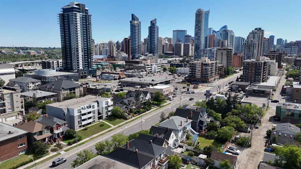 MLS® A2241899 - 1517 12 Avenue SW in Sunalta Calgary, Residential
