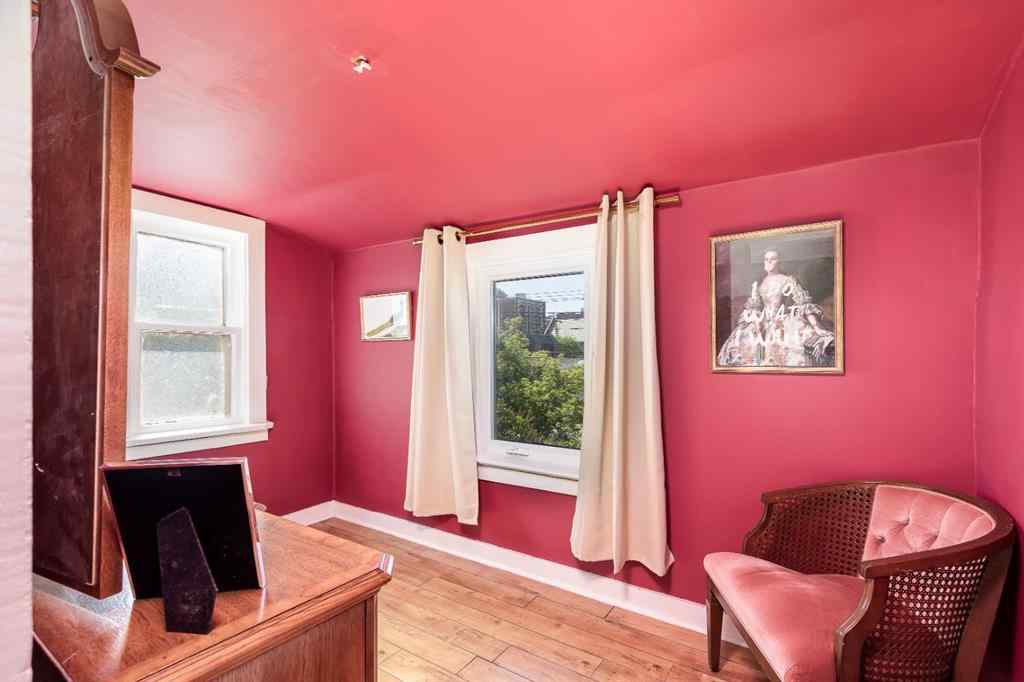MLS® A2241899 - 1517 12 Avenue SW in Sunalta Calgary, Residential