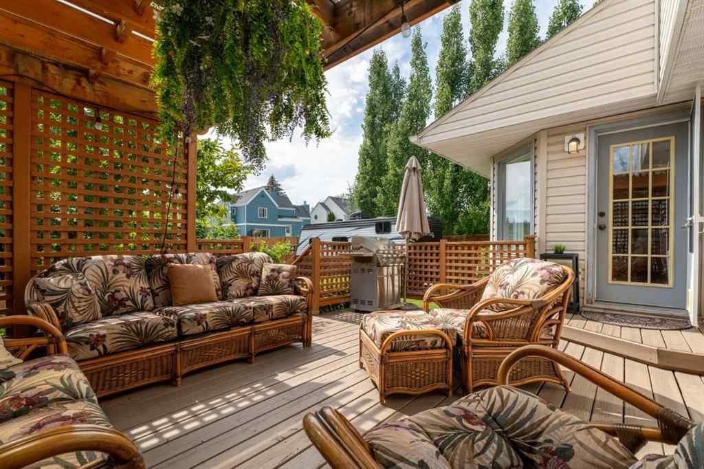MLS® A2241903 - 43 Westridge Drive  in Westridge Okotoks, Residential