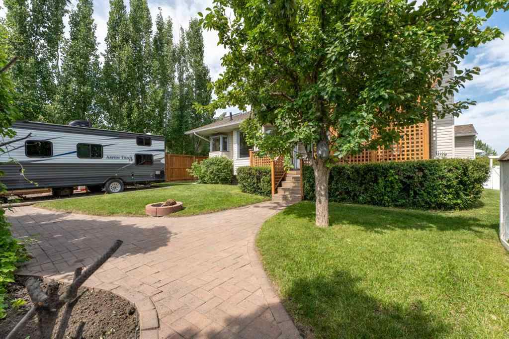 MLS® A2241903 - 43 Westridge Drive  in Westridge Okotoks, Residential