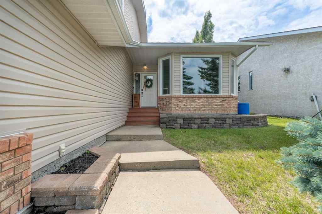 MLS® A2241903 - 43 Westridge Drive  in Westridge Okotoks, Residential
