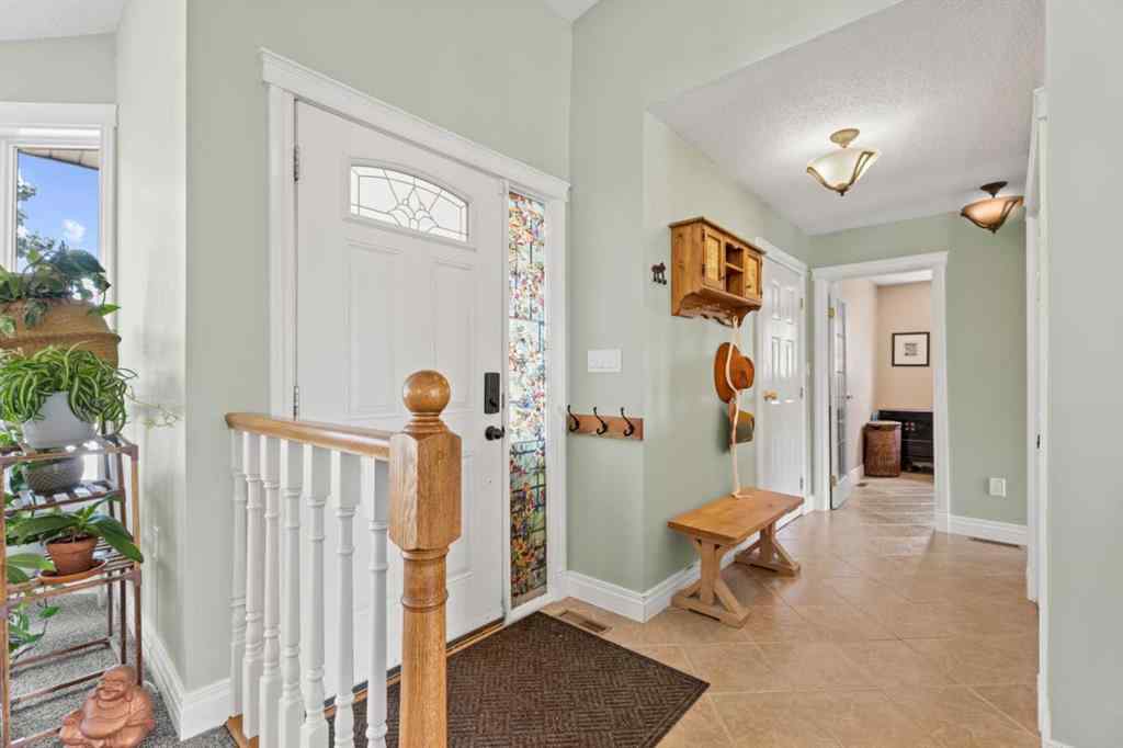 MLS® A2241903 - 43 Westridge Drive  in Westridge Okotoks, Residential