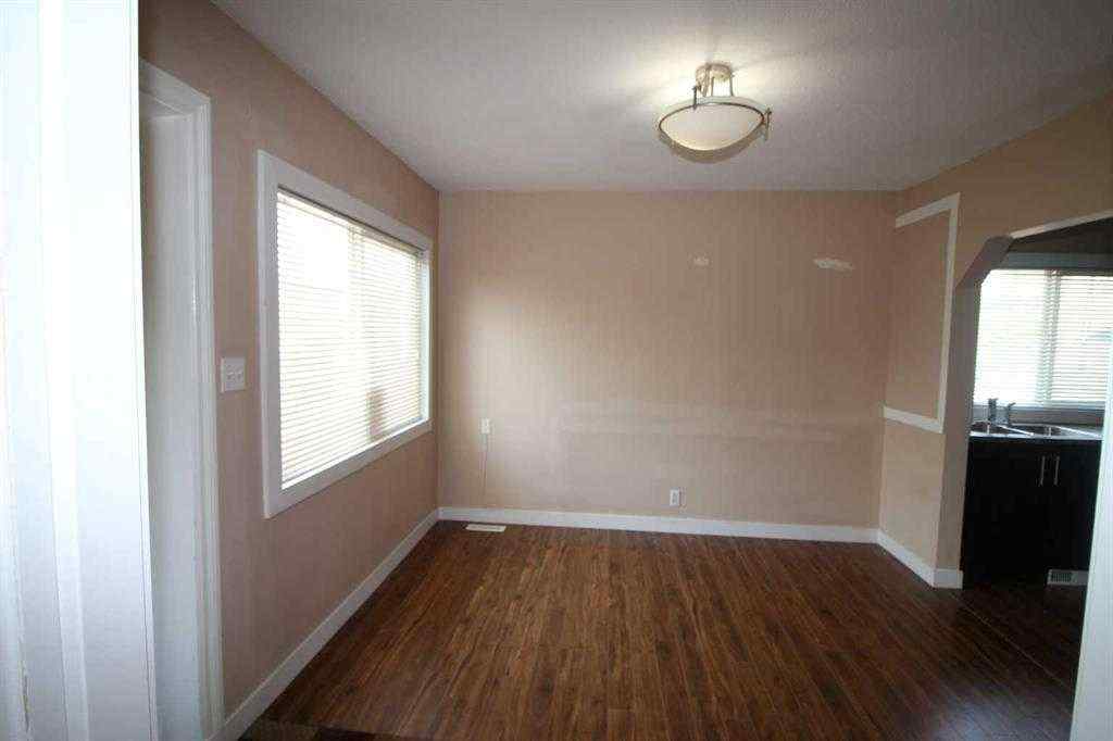 MLS® A2241906 - 1302 11 Avenue SE in Inglewood Calgary, Residential