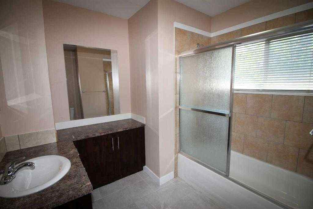 MLS® A2241906 - 1302 11 Avenue SE in Inglewood Calgary, Residential