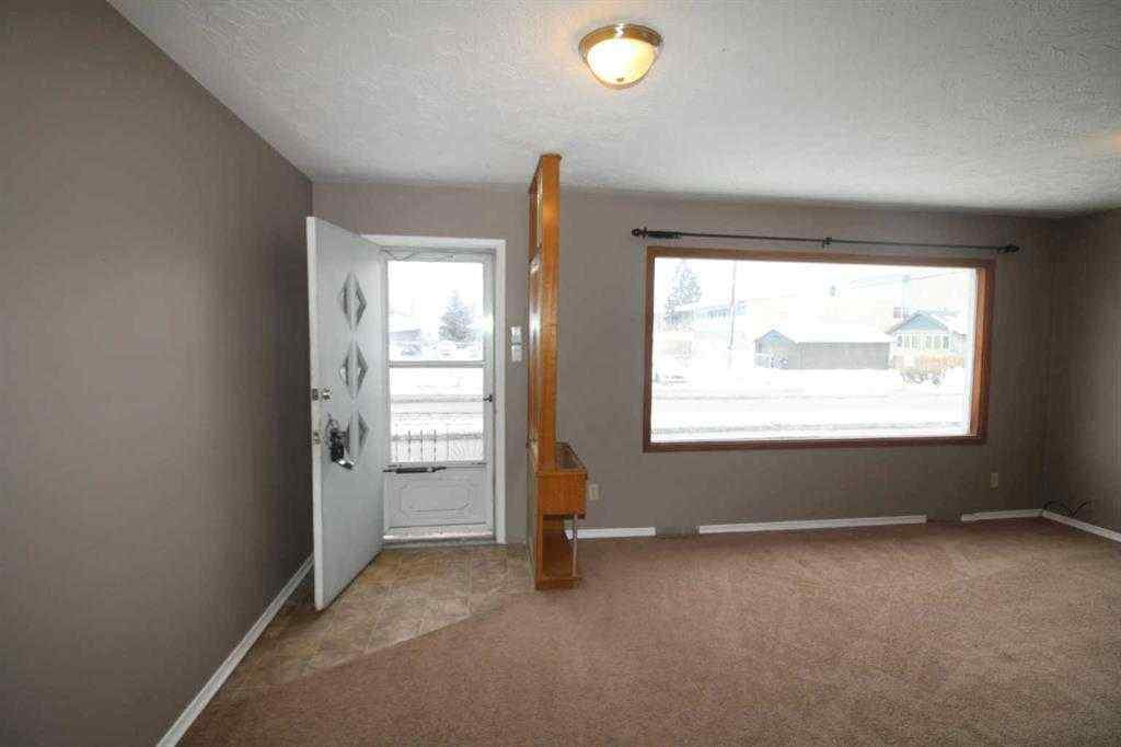 MLS® A2241906 - 1302 11 Avenue SE in Inglewood Calgary, Residential