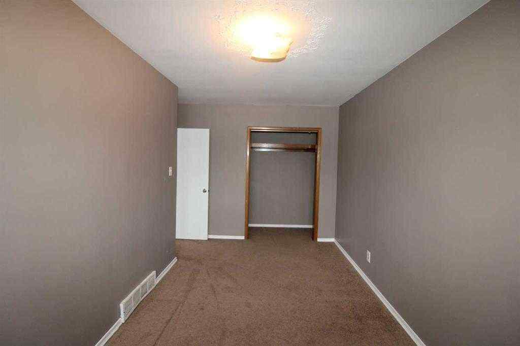 MLS® A2241906 - 1302 11 Avenue SE in Inglewood Calgary, Residential