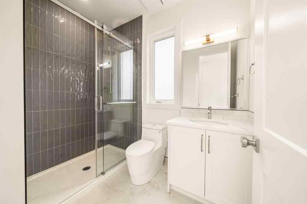 MLS® A2241917 - 42 RockCliff Heights NW in Rocky Ridge Calgary, Residential