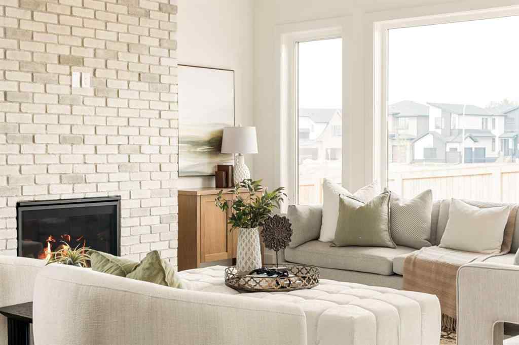 MLS® A2241917 - 42 RockCliff Heights NW in Rocky Ridge Calgary, Residential